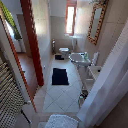 Csipke Vendeghaz Bed & Breakfast *